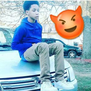 Meet your Posher, Træ